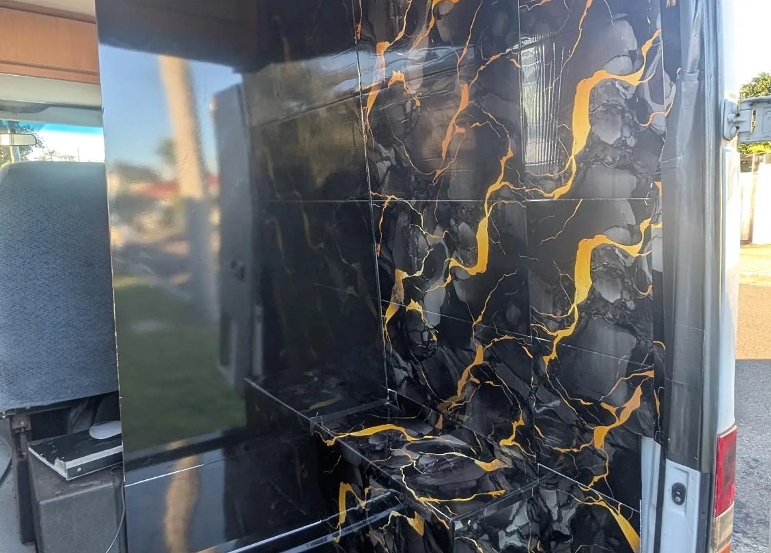 דירה בודינה Mercedes Sprinter